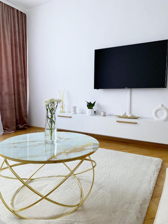 Timisoara Central Apartament Lägenhet Exteriör bild